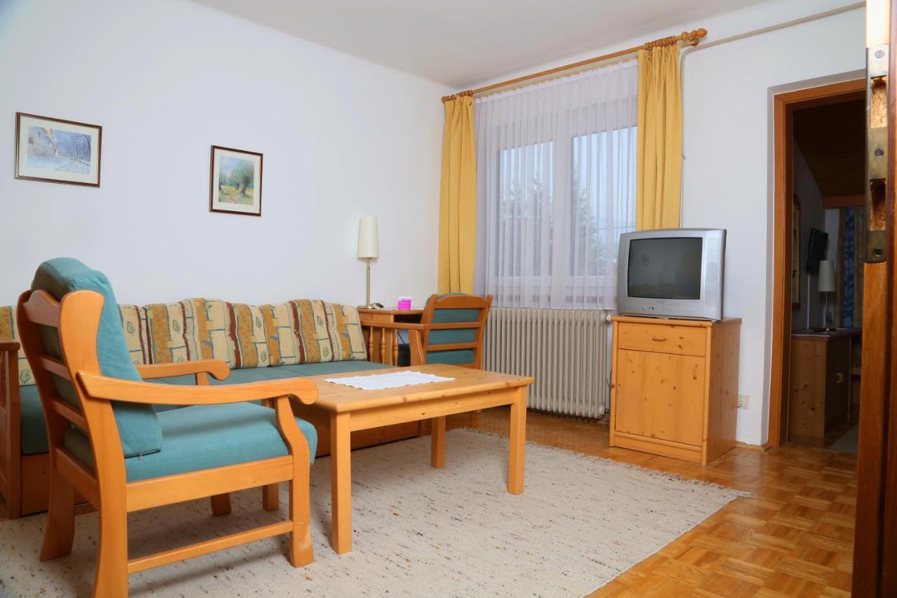 Gasthof Engelhof グムンデン 部屋 写真